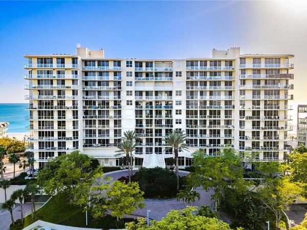 1800 BENJAMIN FRANKLIN DRIVE, Unit A905, SARASOTA, FL 34236