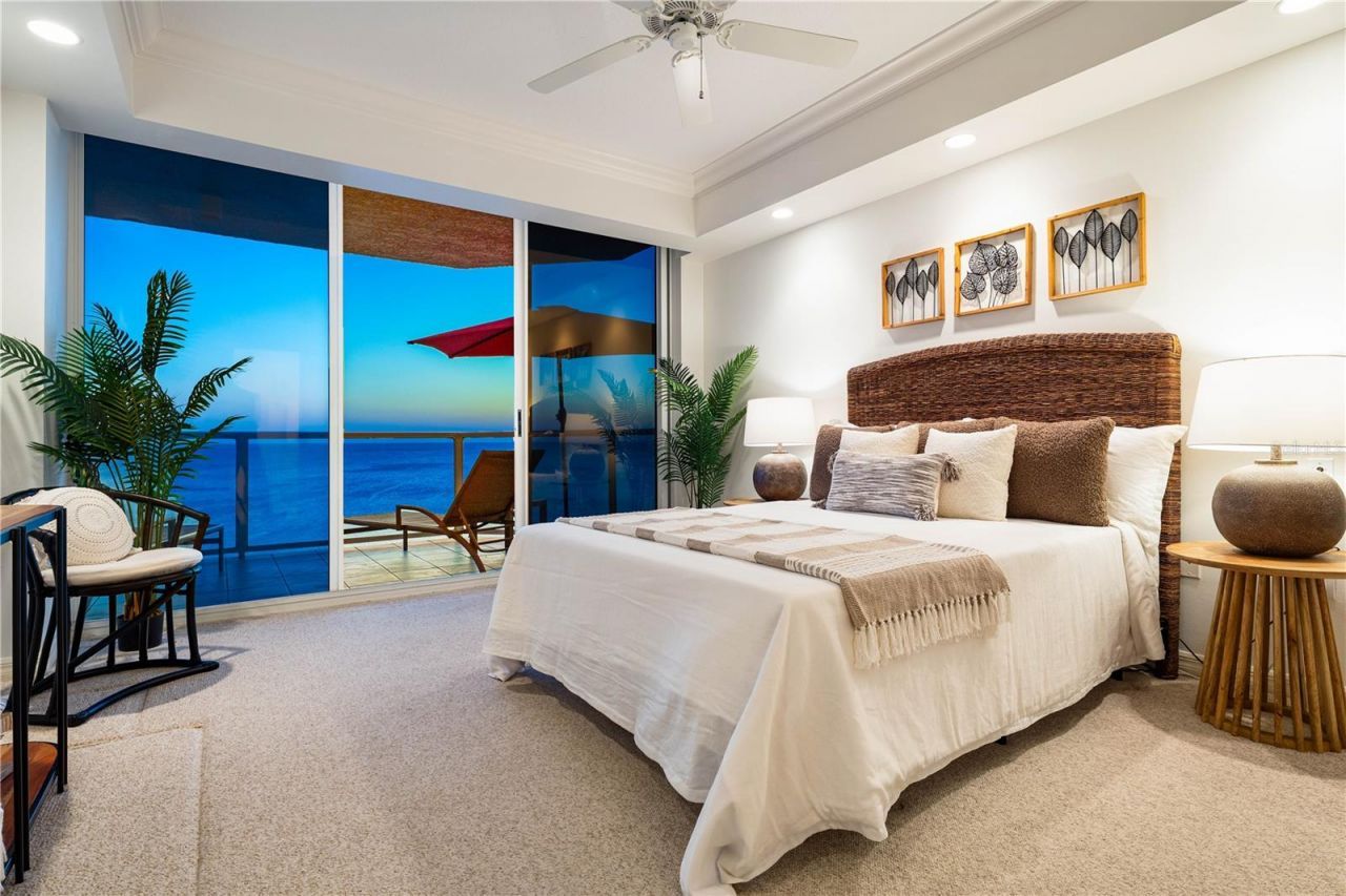 1800 Benjamin Franklin Drive, Unit A905, Sarasota, FL 34236 Photo