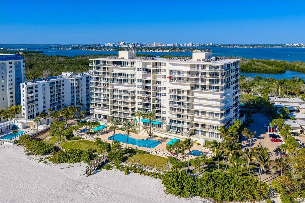 1800 Benjamin Franklin Drive, Unit A905, Sarasota, FL 34236 Photo