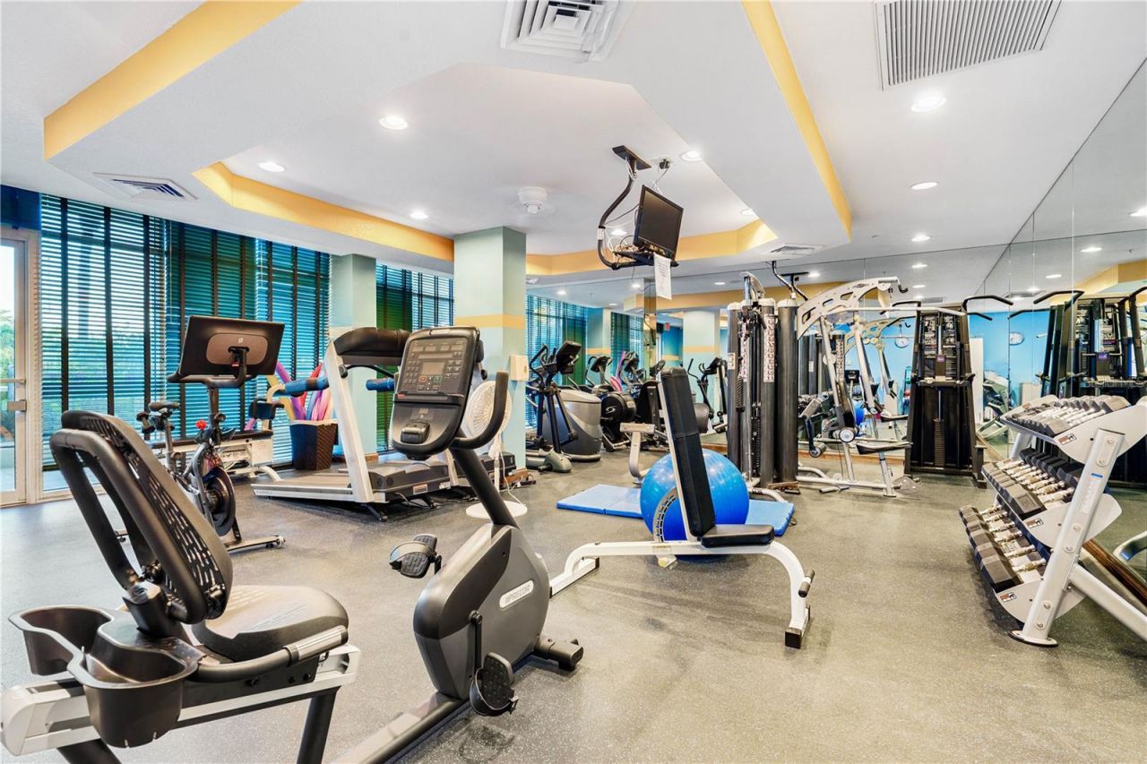 1800 Benjamin Franklin Drive, Unit A905, Sarasota, FL 34236 Photo
