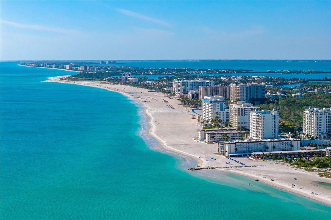 1800 Benjamin Franklin Drive, Unit A905, Sarasota, FL 34236 Photo