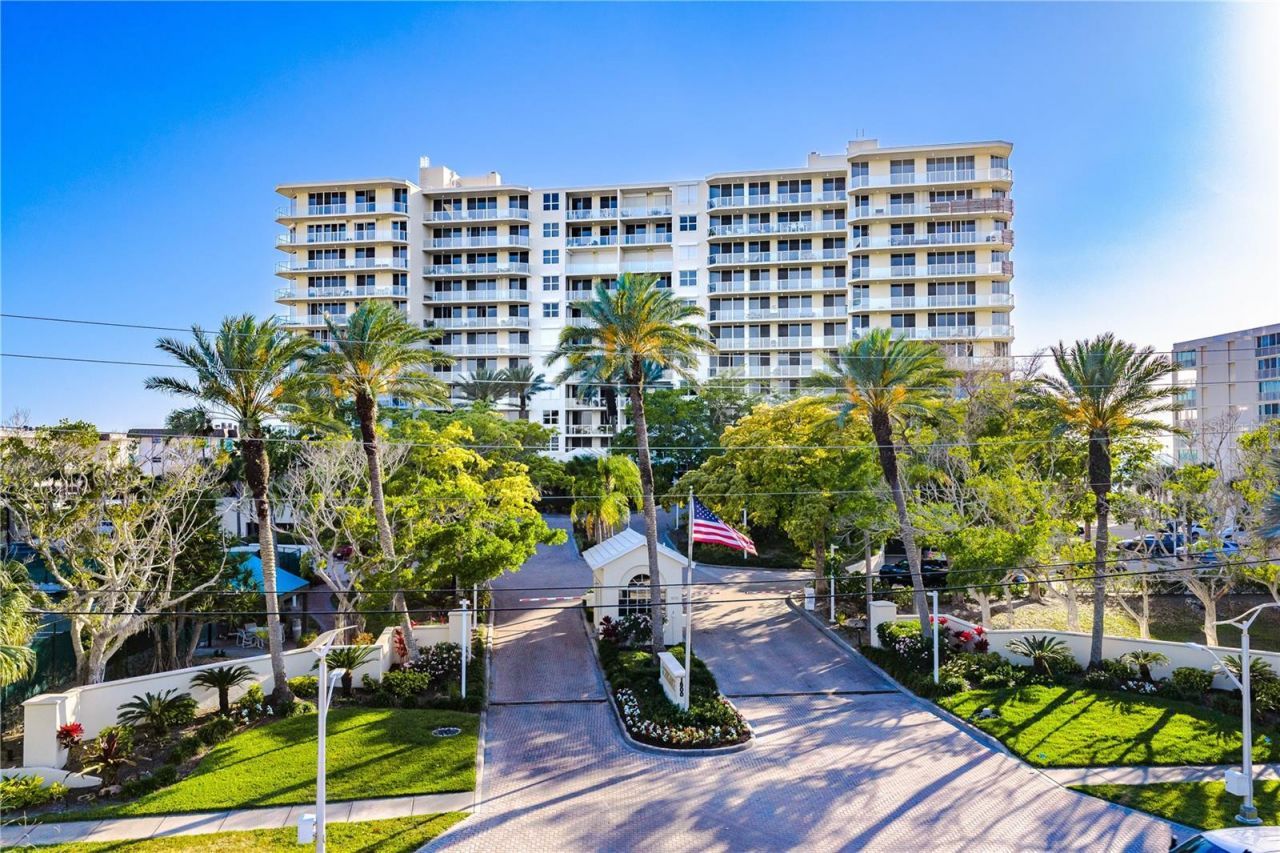 1800 Benjamin Franklin Drive, Unit A905, Sarasota, FL 34236 Photo