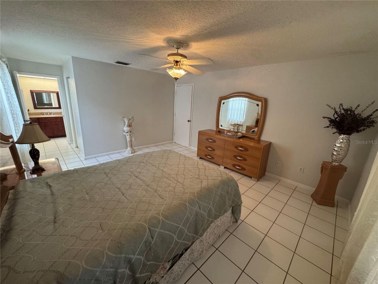 1915 Cheney Court, Lutz, FL 33549 Photo