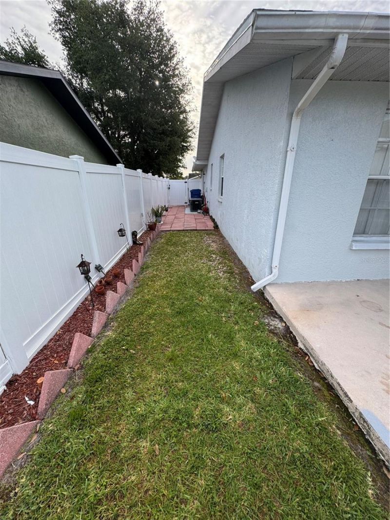 1915 Cheney Court, Lutz, FL 33549 Photo