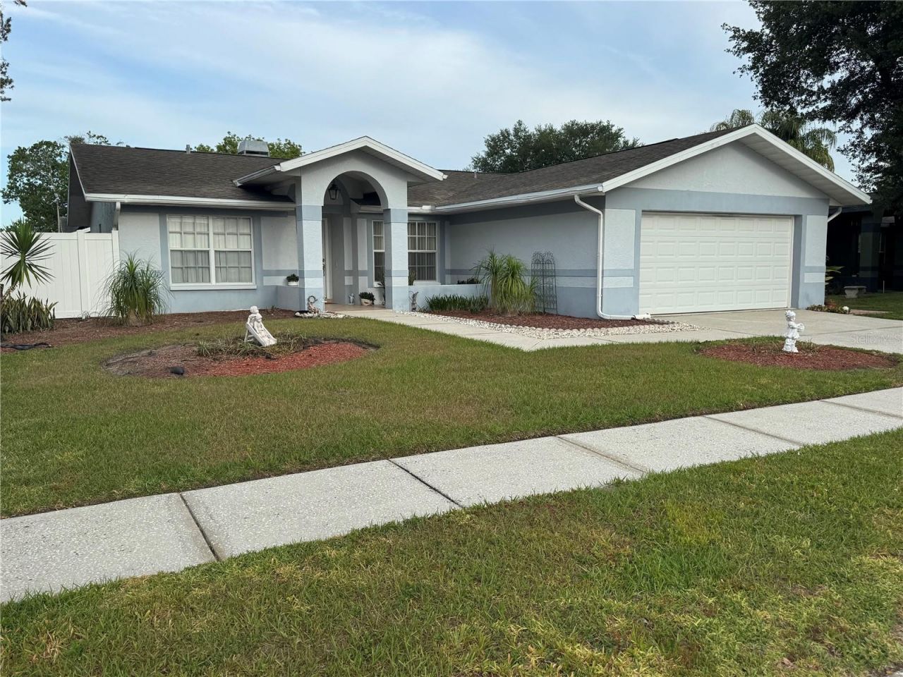 1915 Cheney Court, Lutz, FL 33549 Photo