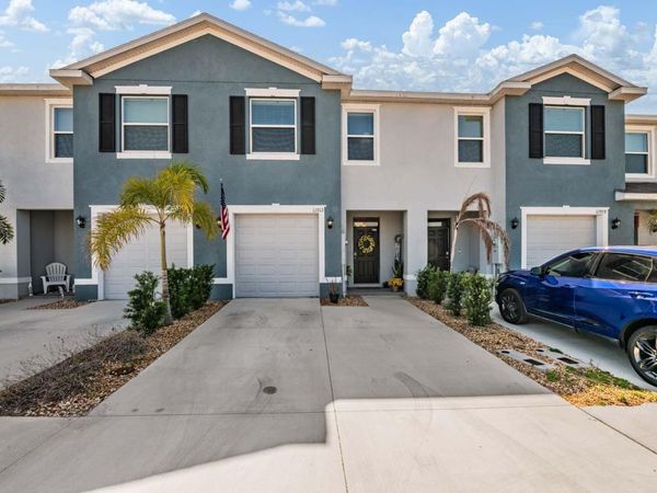 11913 HAMILTON AVENUE , LARGO, FL 33774