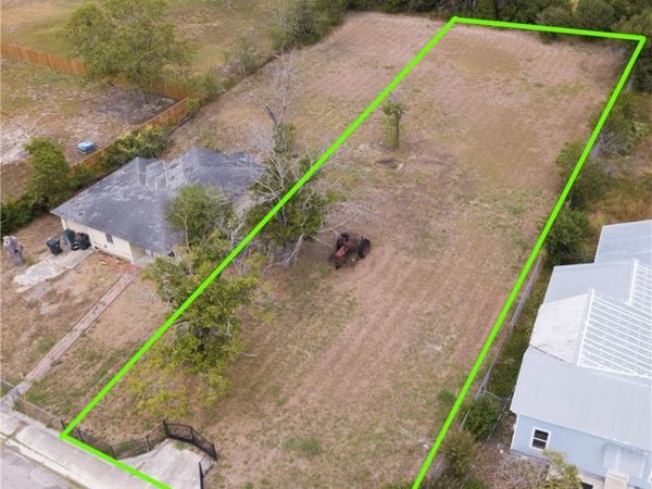 Lot 7A W Seideman Street , Seguin, TX 78155
