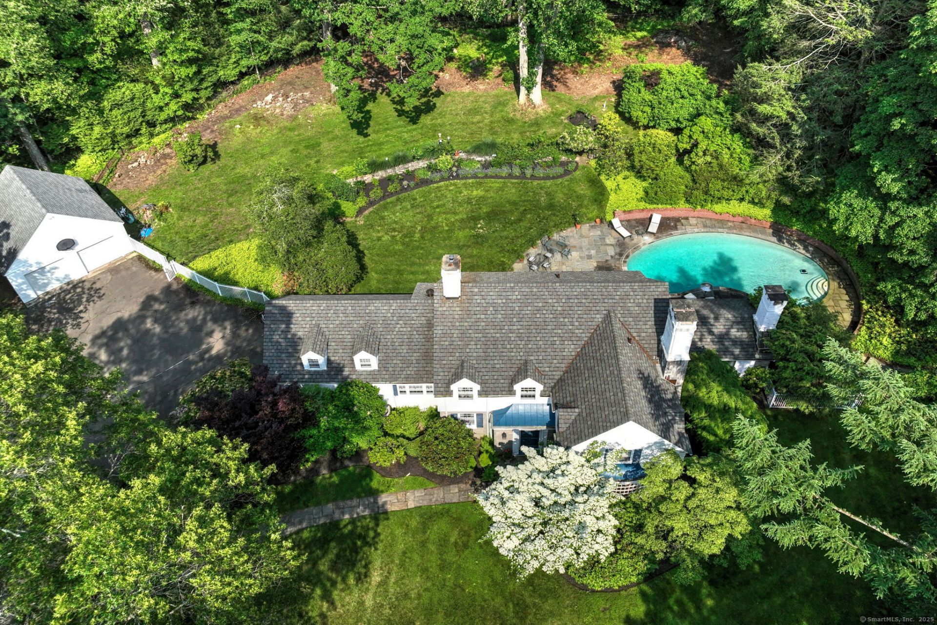 4 Brook, Woodbridge, CT 06525 Main Photo