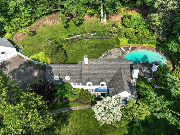 4 Brook, Woodbridge, CT 06525