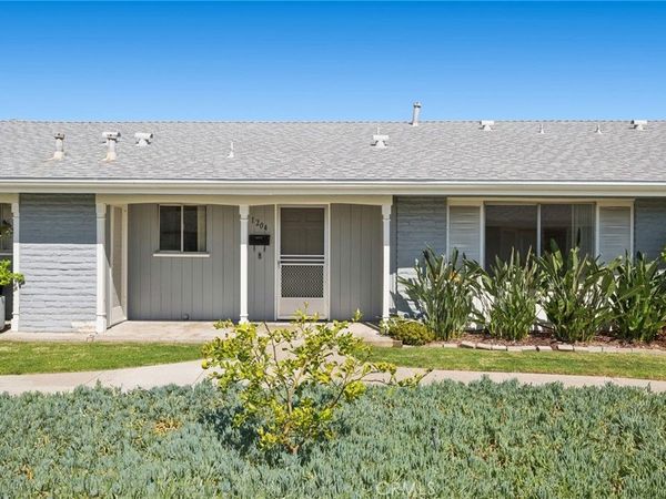 1204 E 1st Street, Tustin, CA 92780