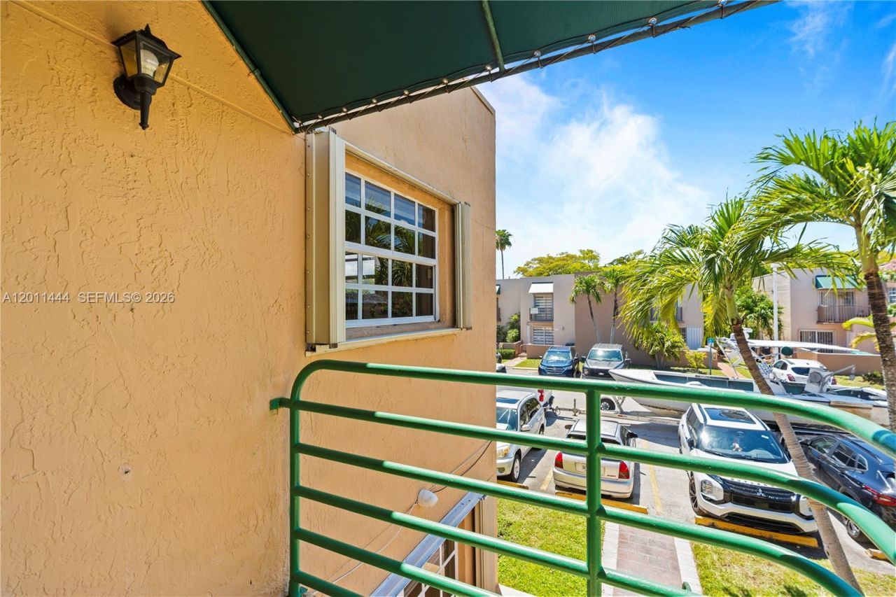 12035 SW 19th Ter , Unit 39, Miami, FL 33175 Photo