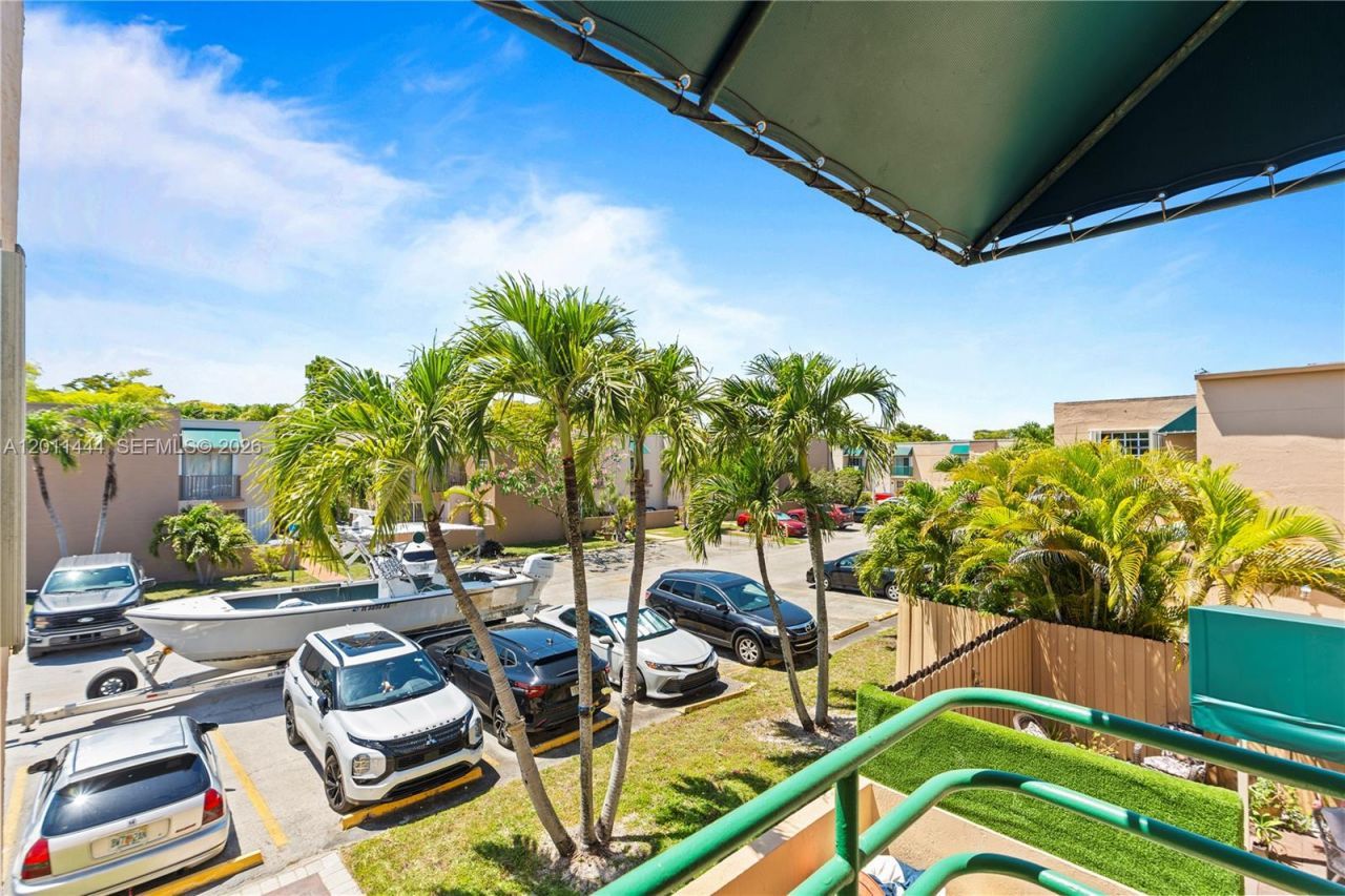 12035 SW 19th Ter , Unit 39, Miami, FL 33175 Photo