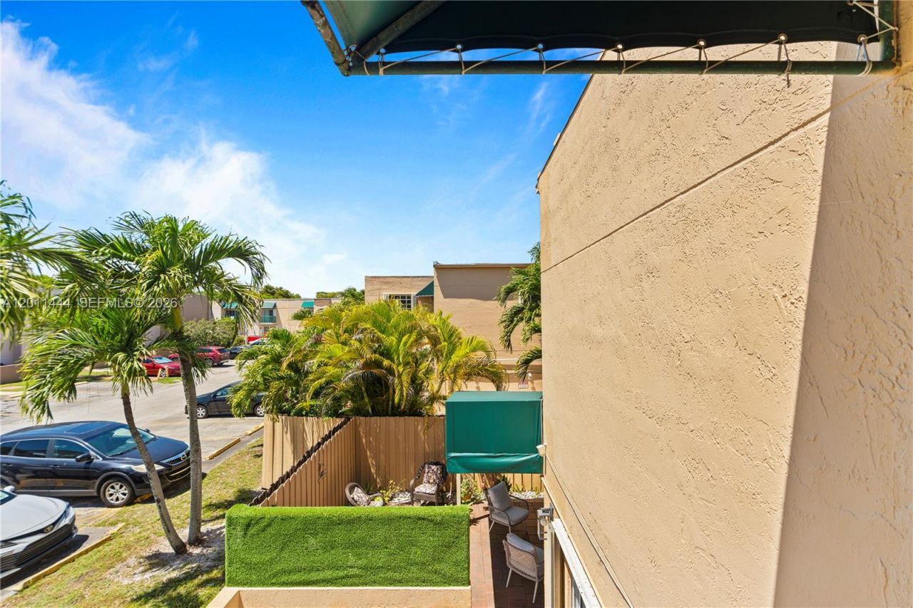 12035 SW 19th Ter , Unit 39, Miami, FL 33175 Photo