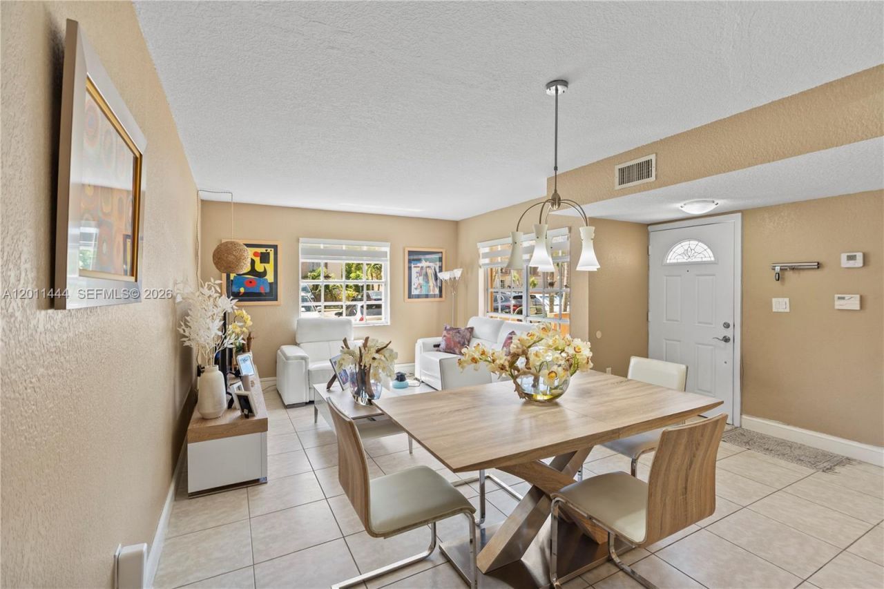 12035 SW 19th Ter , Unit 39, Miami, FL 33175 Photo