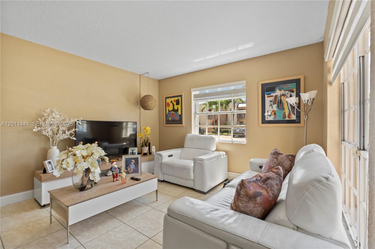 12035 SW 19th Ter , Unit 39, Miami, FL 33175 Photo