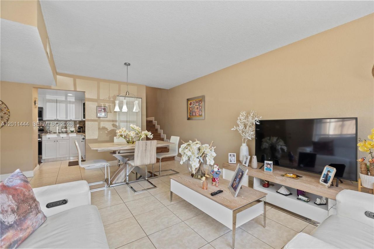 12035 SW 19th Ter , Unit 39, Miami, FL 33175 Photo