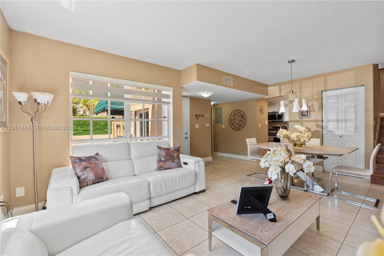 12035 SW 19th Ter , Unit 39, Miami, FL 33175 Photo