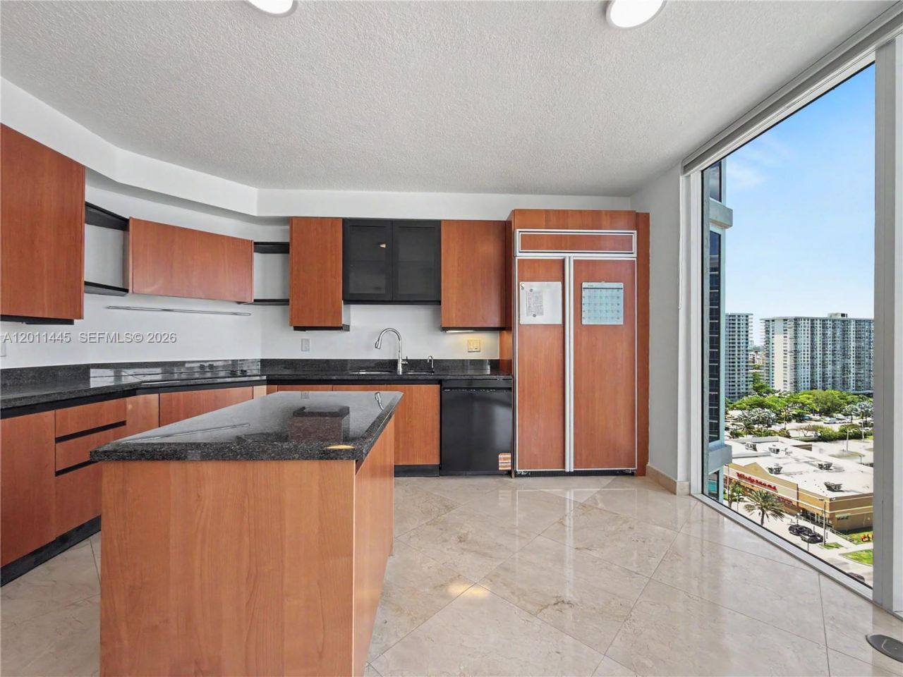 17555 Collins Ave, Unit 1502, Sunny Isles Beach, FL 33160 Photo
