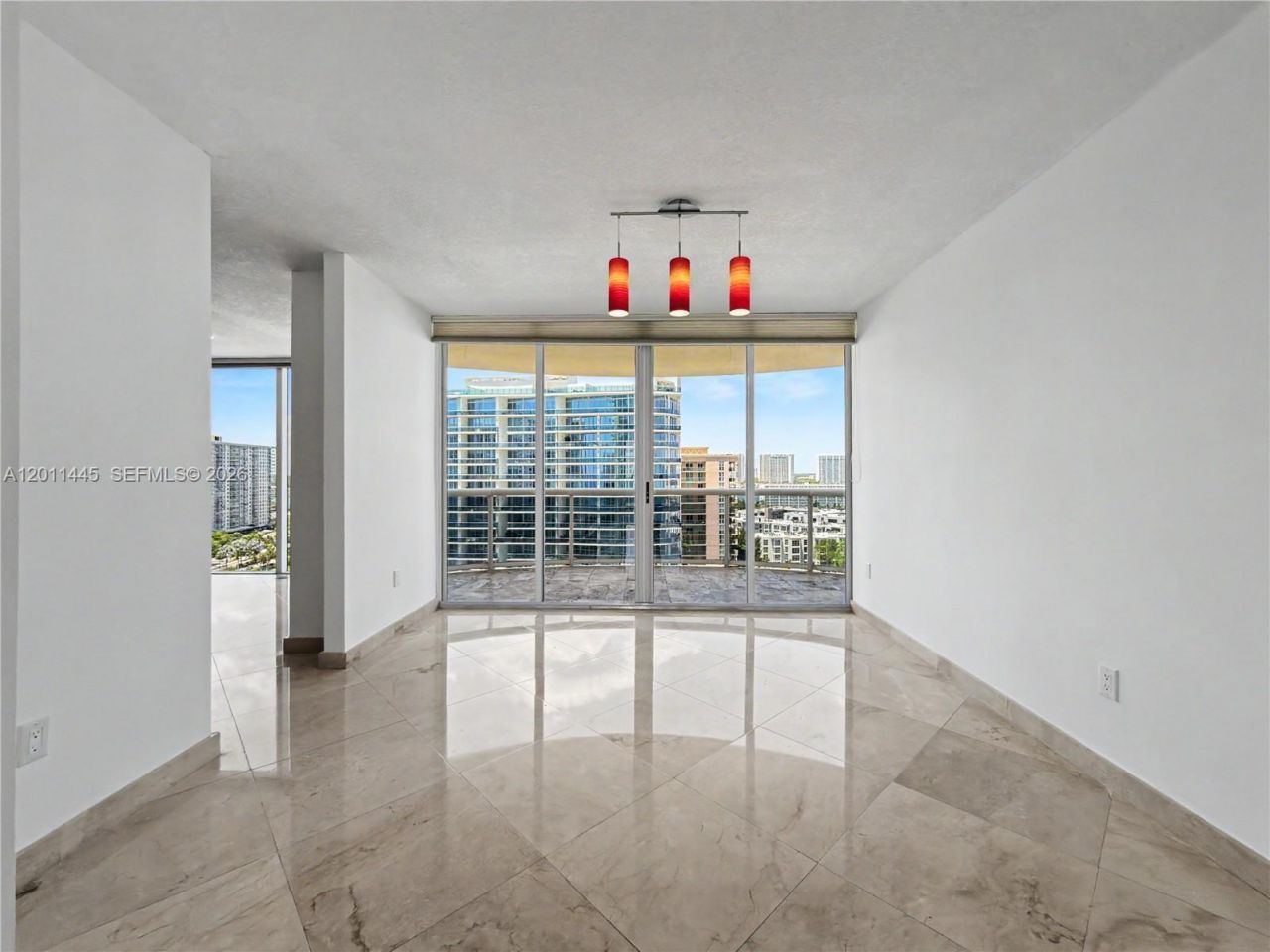 17555 Collins Ave, Unit 1502, Sunny Isles Beach, FL 33160 Photo