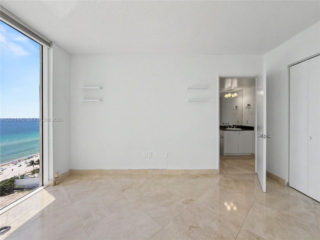 17555 Collins Ave, Unit 1502, Sunny Isles Beach, FL 33160 Photo