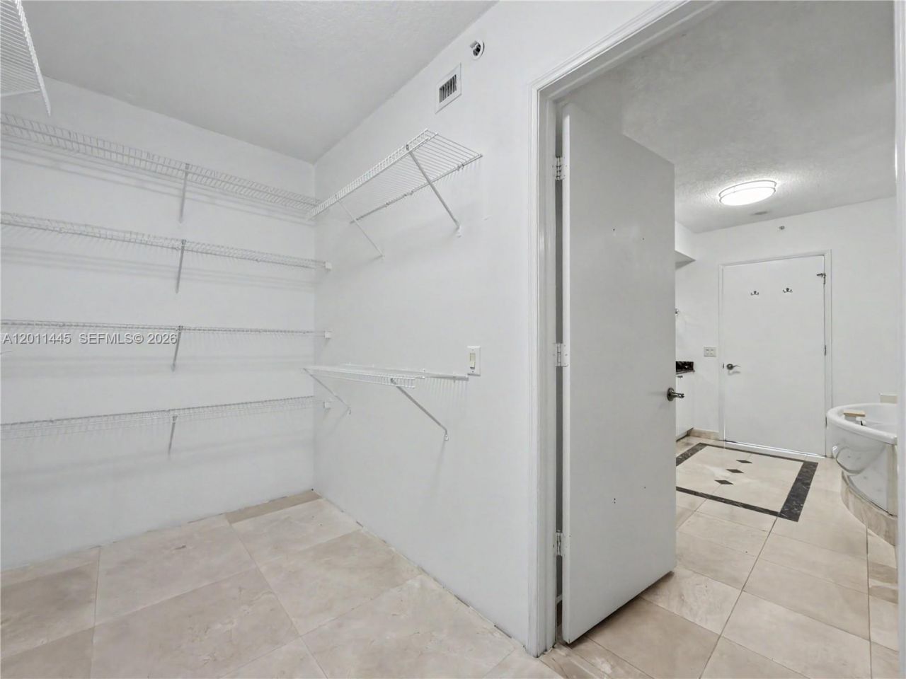 17555 Collins Ave, Unit 1502, Sunny Isles Beach, FL 33160 Photo