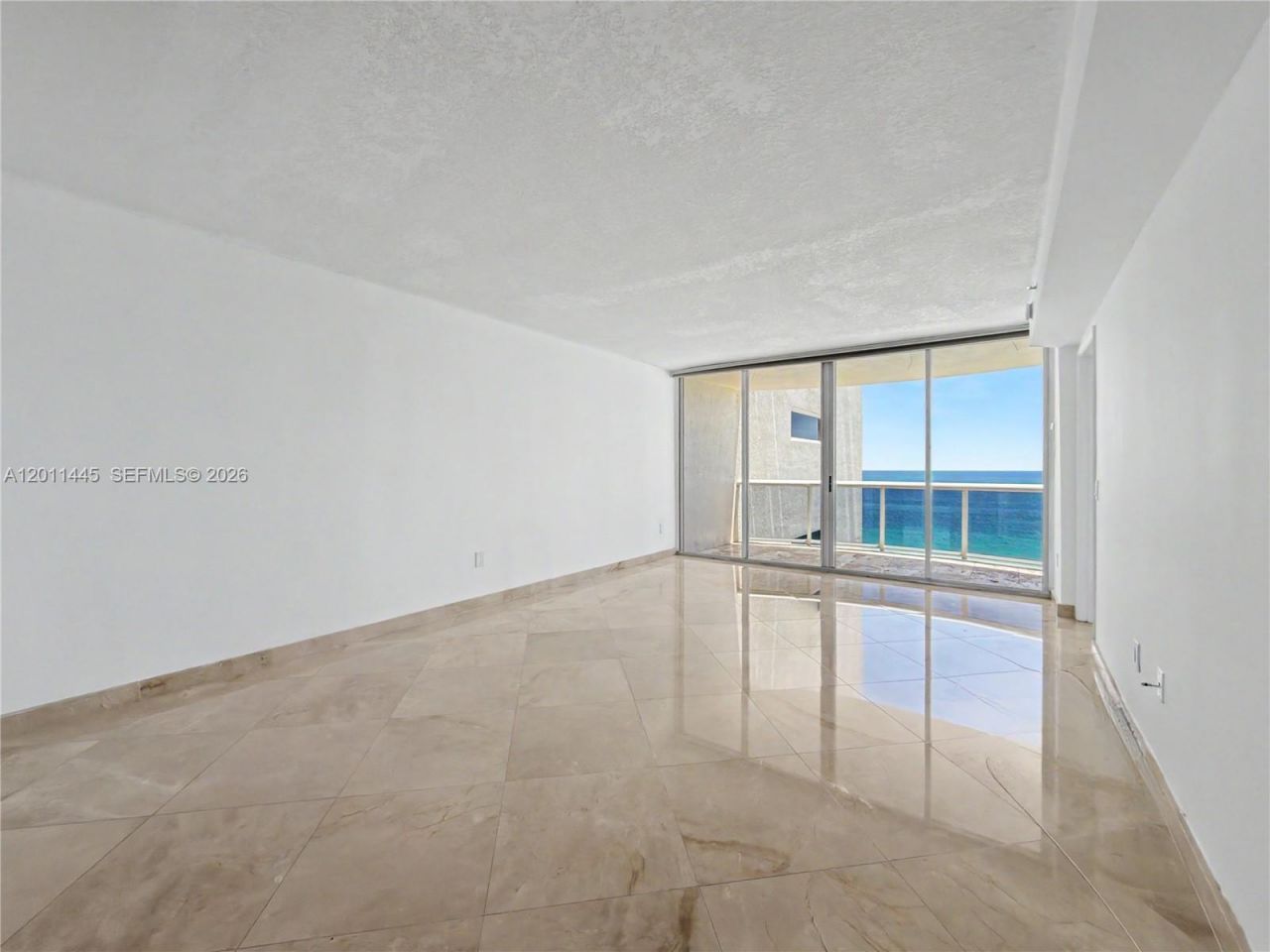 17555 Collins Ave, Unit 1502, Sunny Isles Beach, FL 33160 Photo
