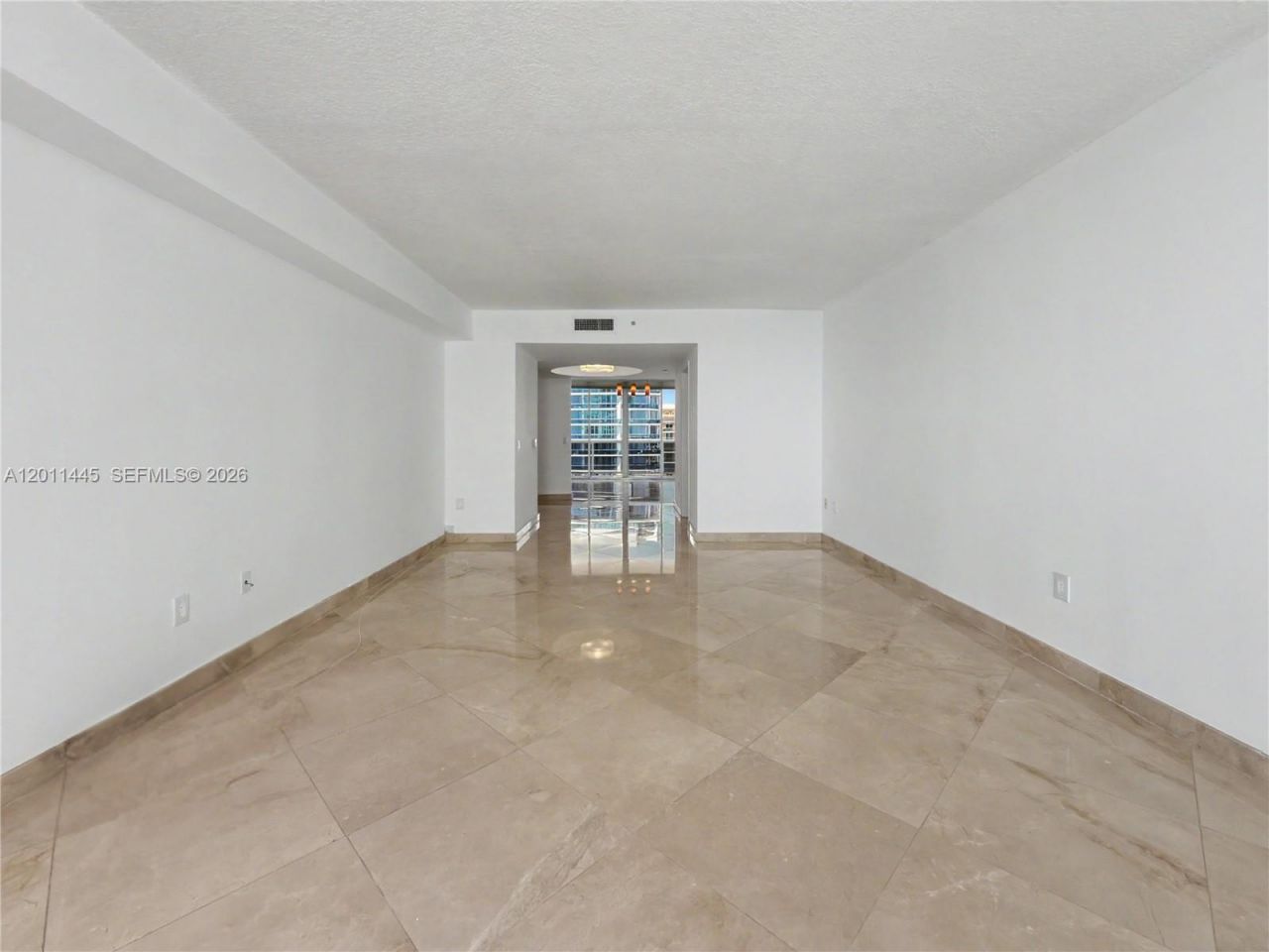 17555 Collins Ave, Unit 1502, Sunny Isles Beach, FL 33160 Photo