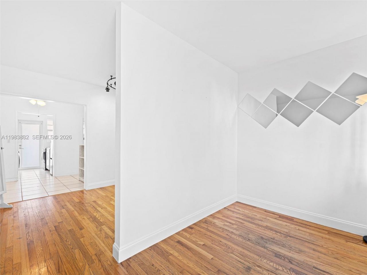 1235 Euclid Ave , Unit 16, Miami Beach, FL 33139 Photo