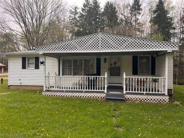 1241 Bison Street NW, Massillon, OH 44647