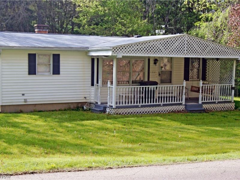 1241 Bison Street NW, Massillon, OH 44647 Photo 2