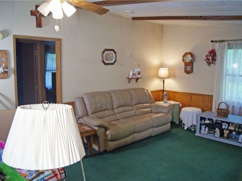1241 Bison Street NW, Massillon, OH 44647 Photo 4