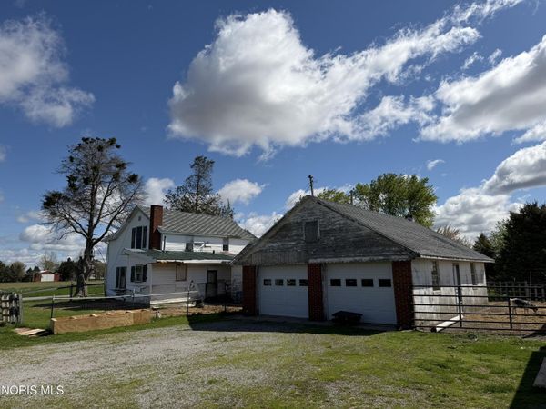 11081 County Road U, Napoleon, OH 43545