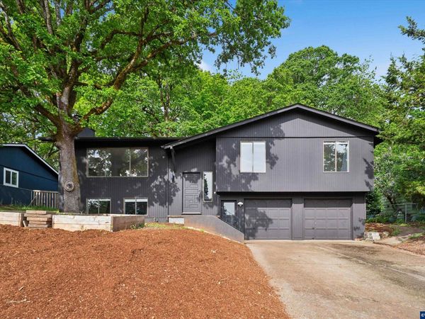 3435 6th Av S, Salem, OR 97302