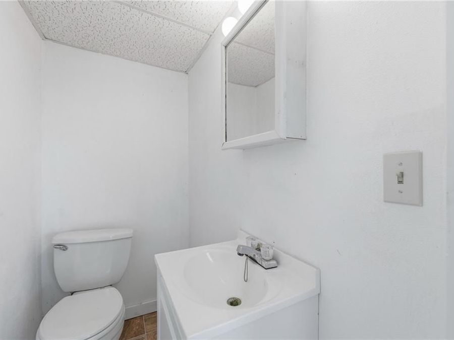 Property Image 78