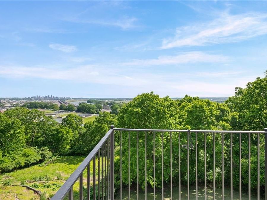 Property Image 82