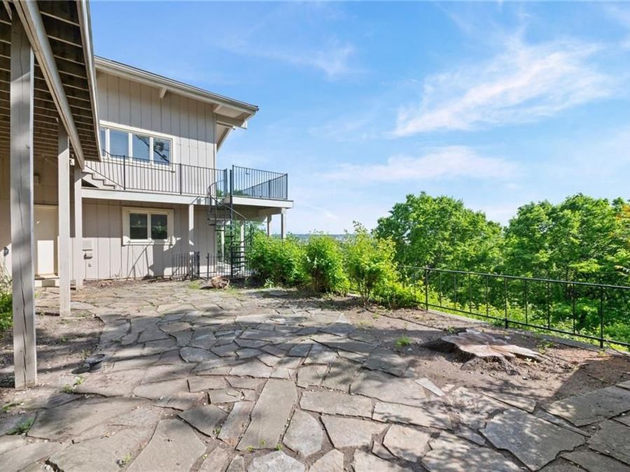 Property Image 92