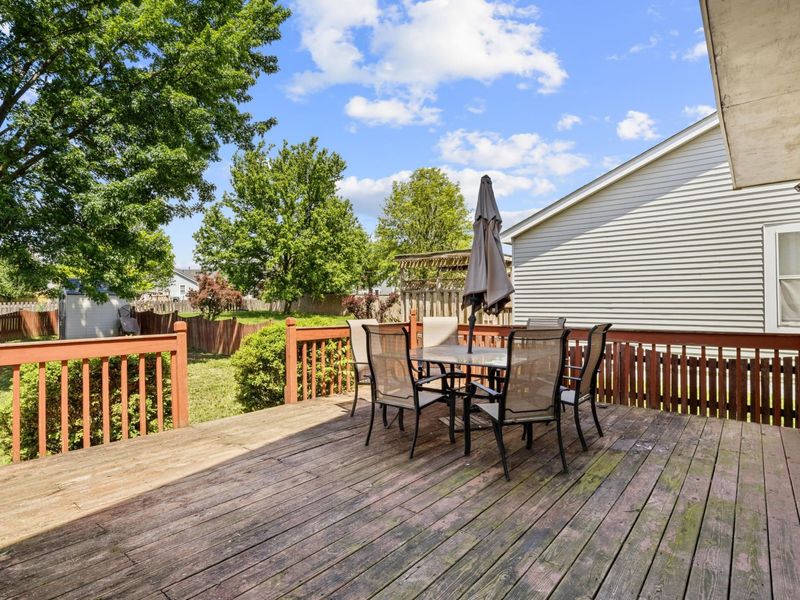 7632 Plainfield Drive , Pickerington, OH 43147 Photo 33