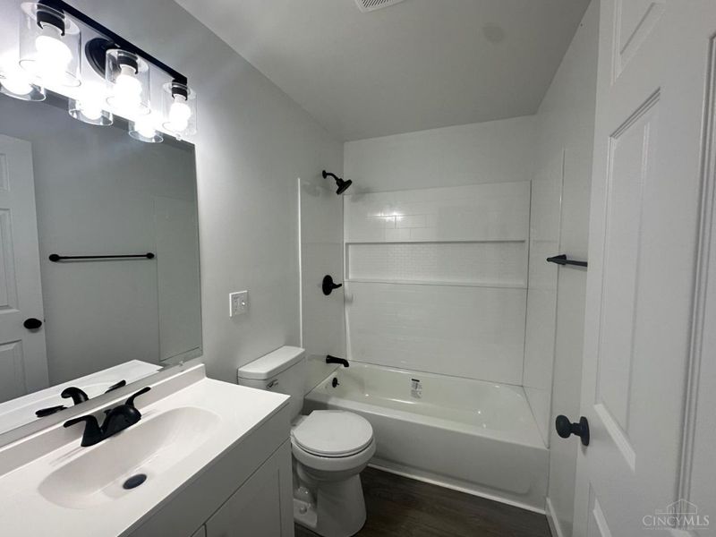 3327 Sumac Terrace, Green Township, OH 45239 Photo 12