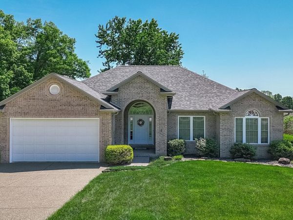 422 E Tinsel Circle, Santa Claus, IN 47579