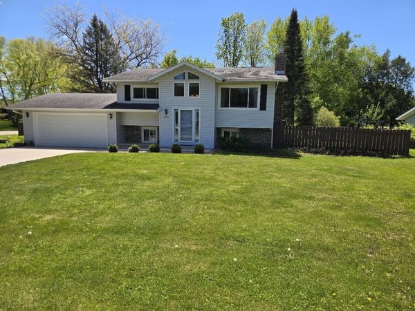 5631 Riveredge Road Road, Waunakee, WI 53597