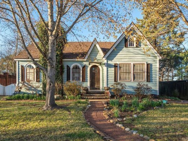113 POPLAR Street , Clarksville, AR 72830