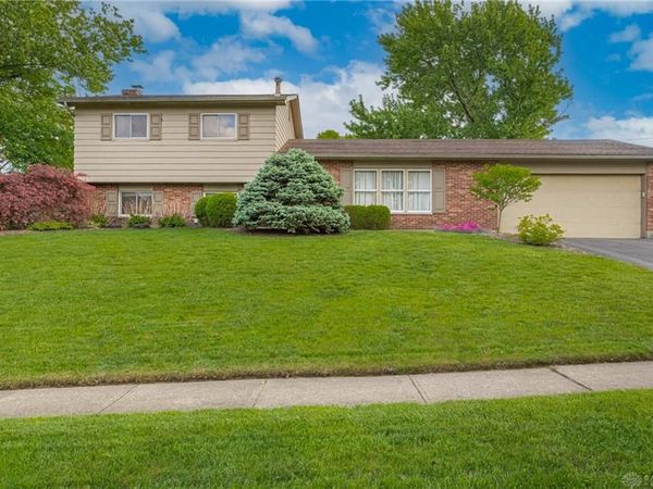 542 Crestgrove Avenue, Vandalia, OH 45377