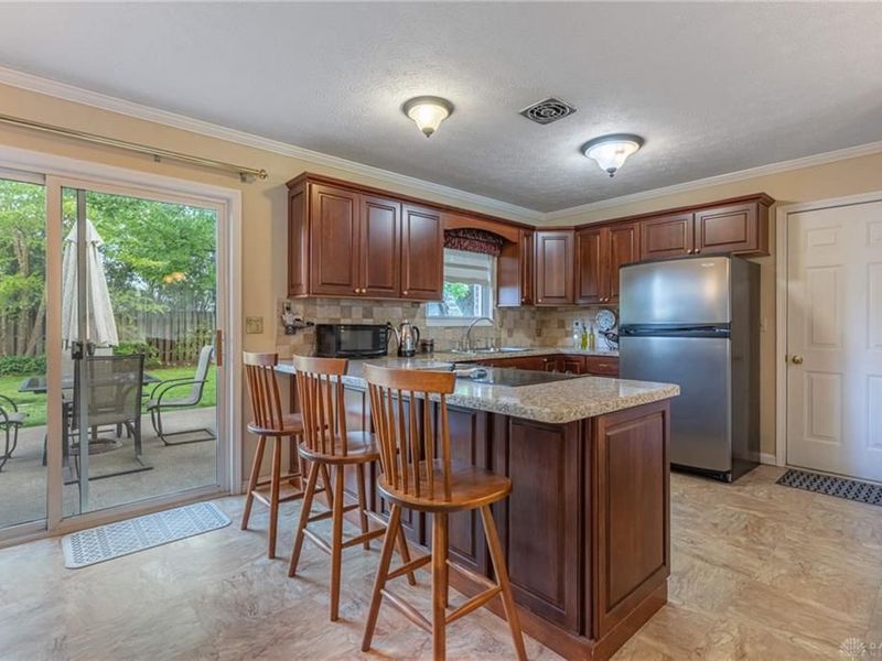 542 Crestgrove Avenue, Vandalia, OH 45377 Photo 7