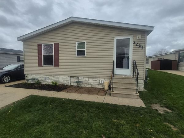 2221 Iris Avenue, BELVIDERE, IL 61008