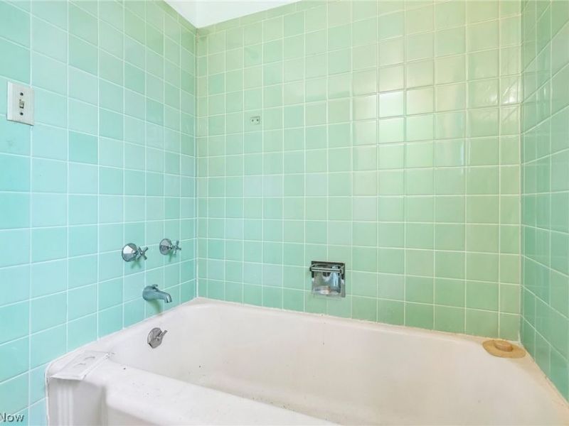 3590 Woodridge Road, Cleveland Heights, OH 44121 Photo 21