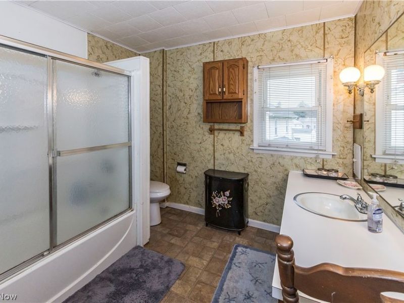 418 9th Street NE, Massillon, OH 44646 Photo 24