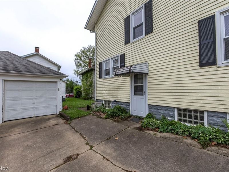 418 9th Street NE, Massillon, OH 44646 Photo 31