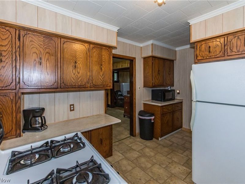418 9th Street NE, Massillon, OH 44646 Photo 8
