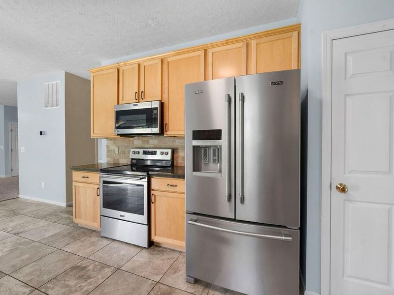 9788 Cherbourg Drive, Union, KY 41091 Photo 14