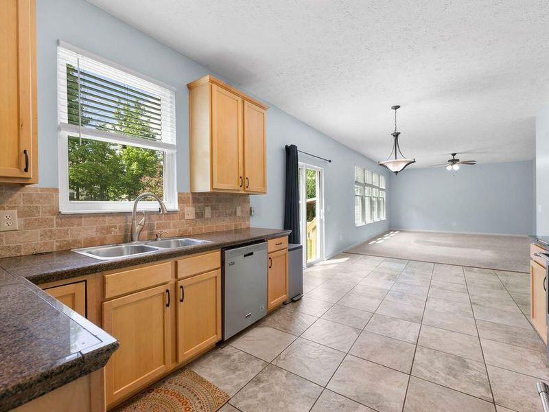 9788 Cherbourg Drive, Union, KY 41091 Photo 15